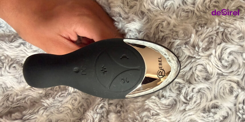 Prostata Vibrator mit rotierenden Perlen auf Kraft und Komfort geprüft | Desirel.ch Sexshop